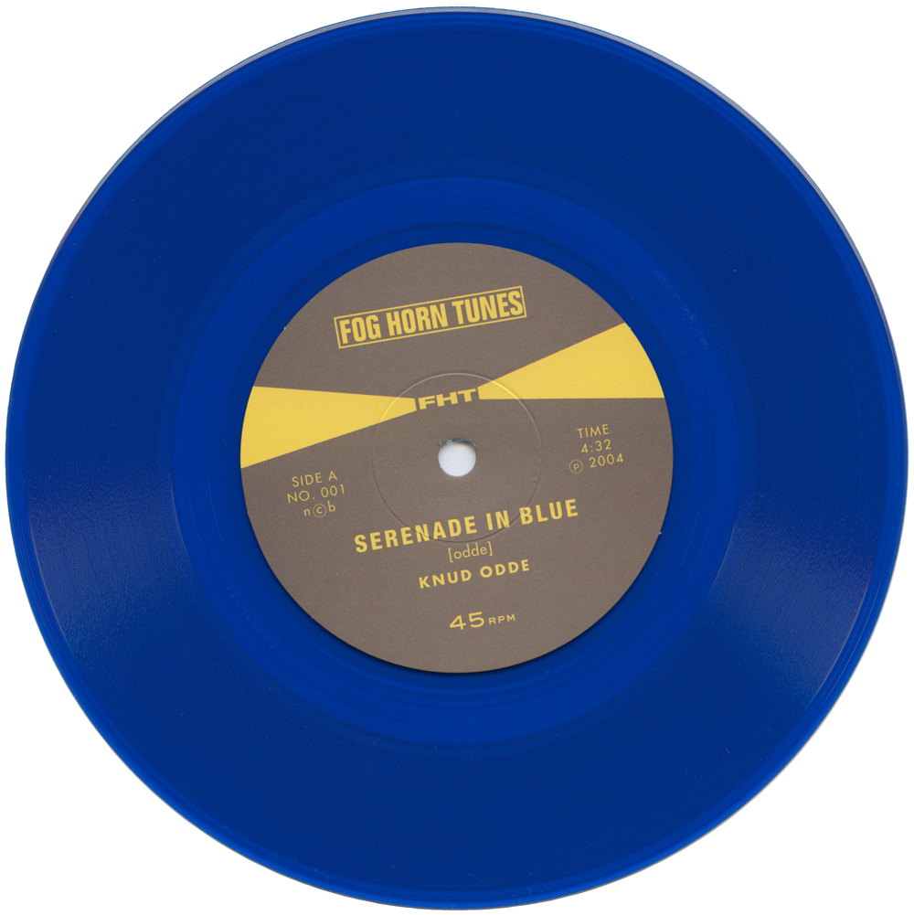 Vinyls_Serenade in Blue_7”-record, 17cm_Blue vinyl_2004